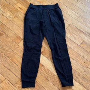 Mens Lululemon In Mind Pant size small